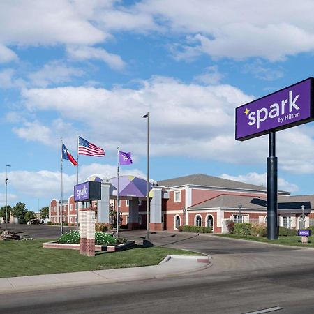 Spark By Hilton Dumas Bagian luar foto